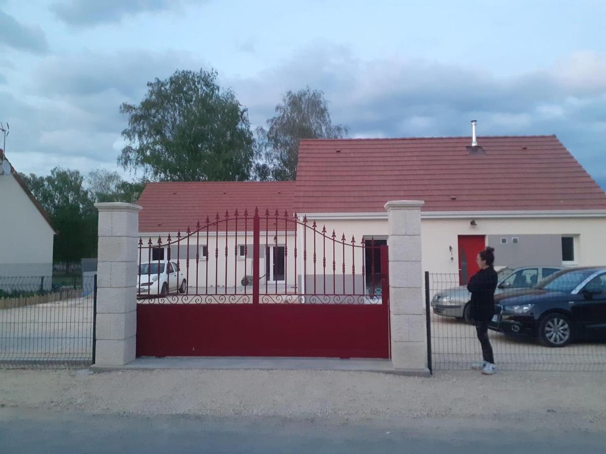 La Petite Salamandre Chitenay Bagian luar foto